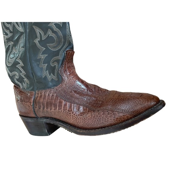 J. Chisholm size 9 Brown Ostrich leg boots - Picture 3 of 7